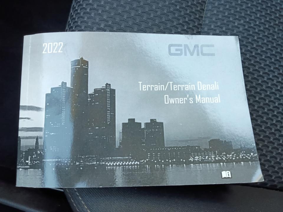 2022 GMC Terrain SLE