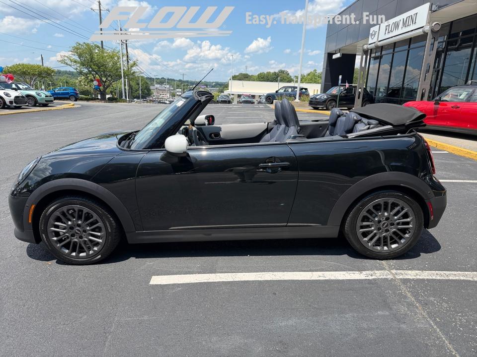 2026 MINI CONVERTIBLE ICONIC