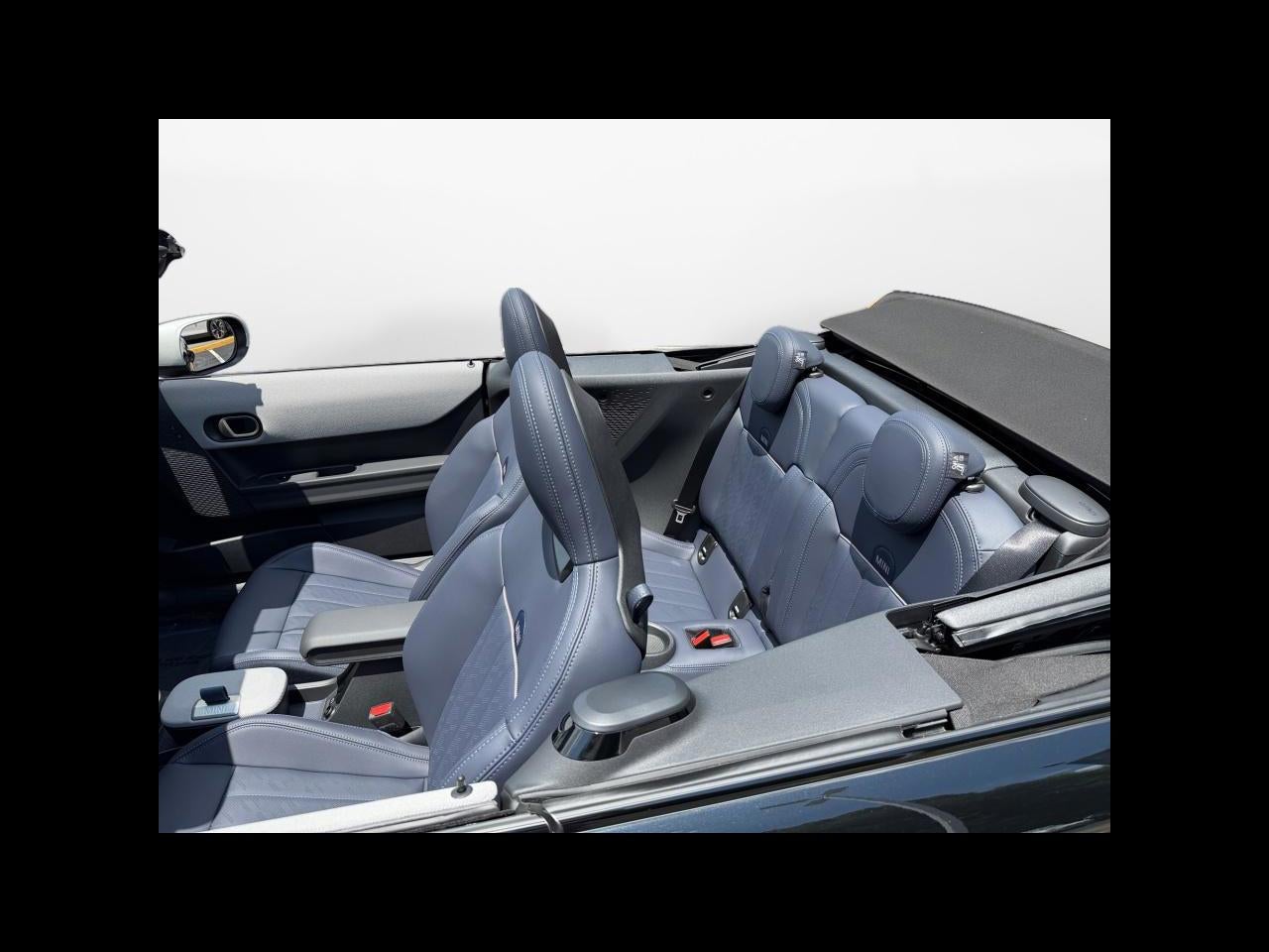 2026 MINI CONVERTIBLE ICONIC
