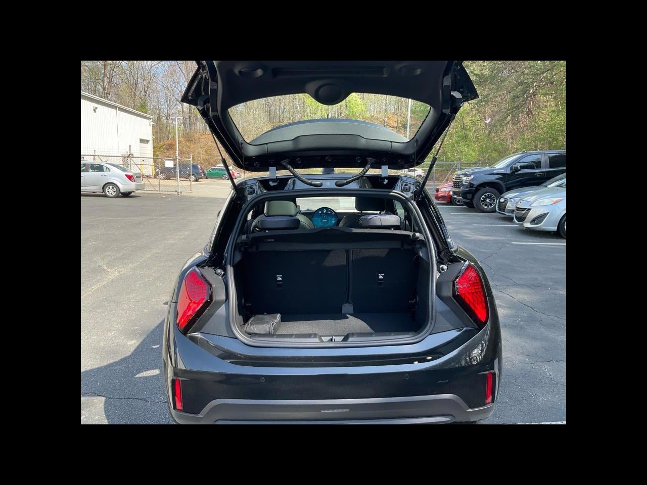 2026 MINI 2 DOOR SIGNATURE PLUS