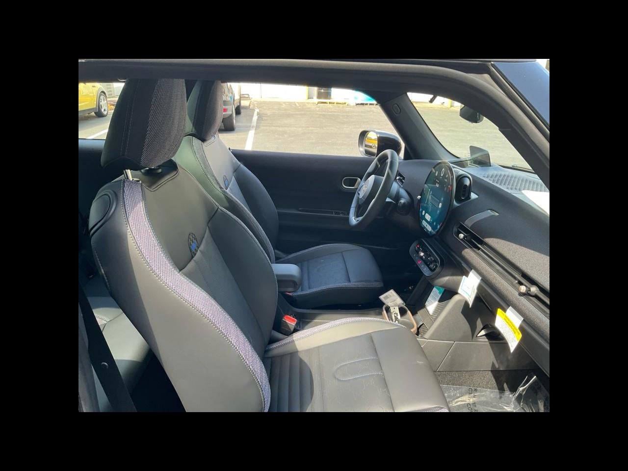 2026 MINI 2 DOOR SIGNATURE PLUS