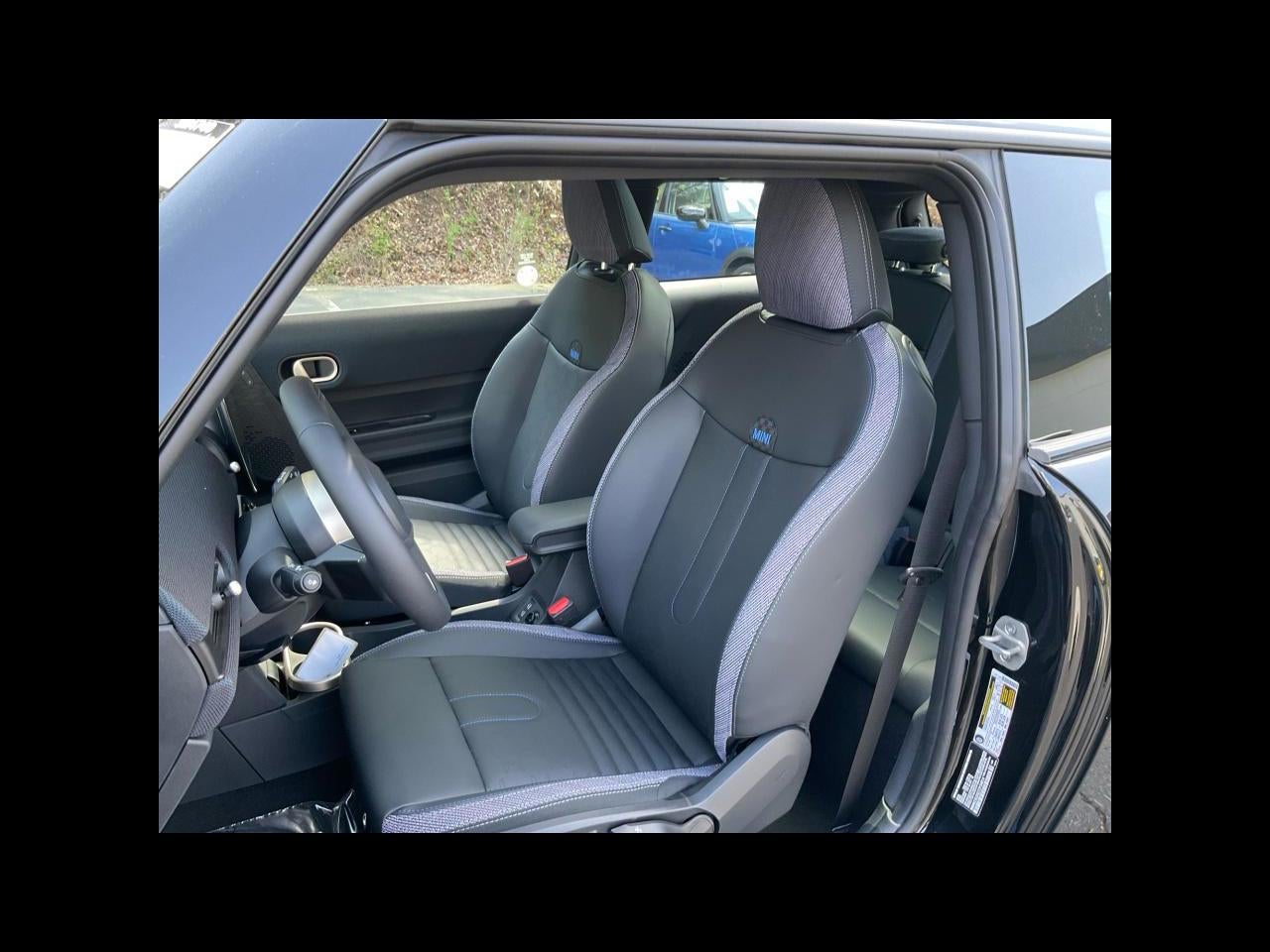 2026 MINI 2 DOOR SIGNATURE PLUS