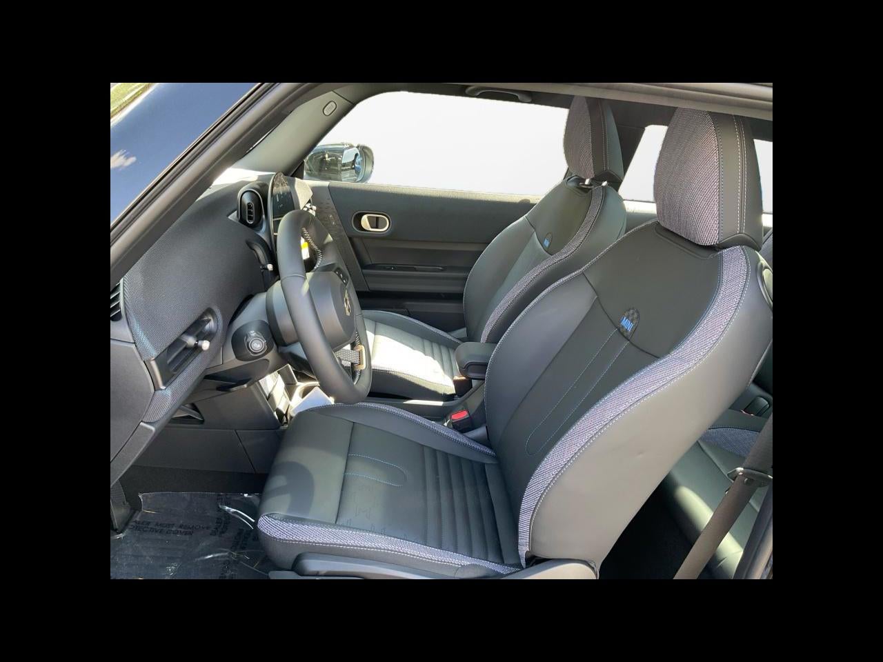 2026 MINI 2 DOOR SIGNATURE PLUS