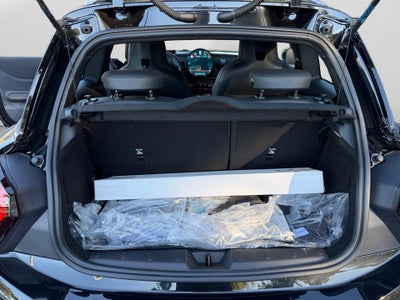 2027 MINI 2 DOOR SIGNATURE PLUS
