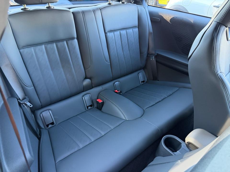 2027 MINI 2 DOOR SIGNATURE PLUS