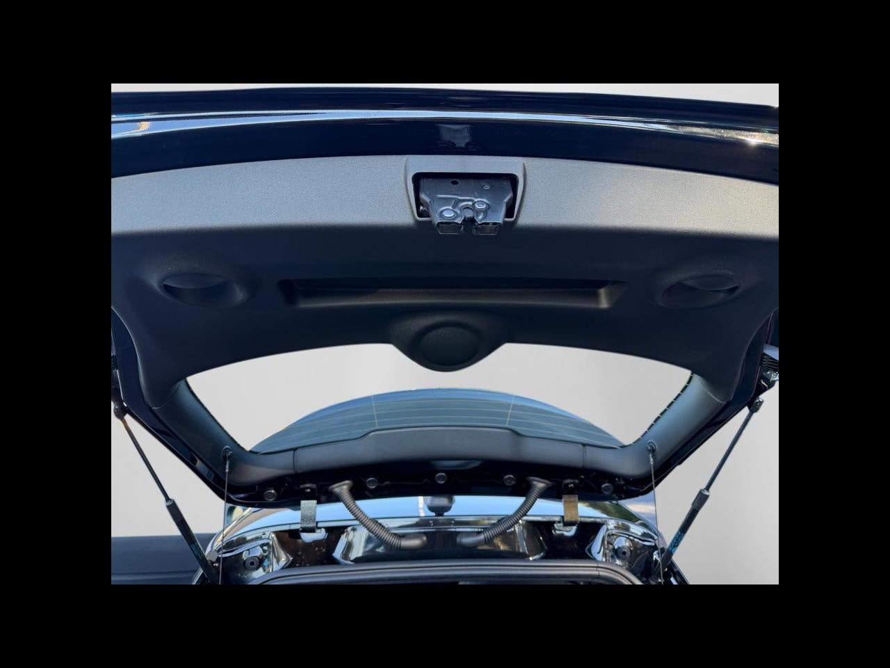 2027 MINI 2 DOOR SIGNATURE PLUS