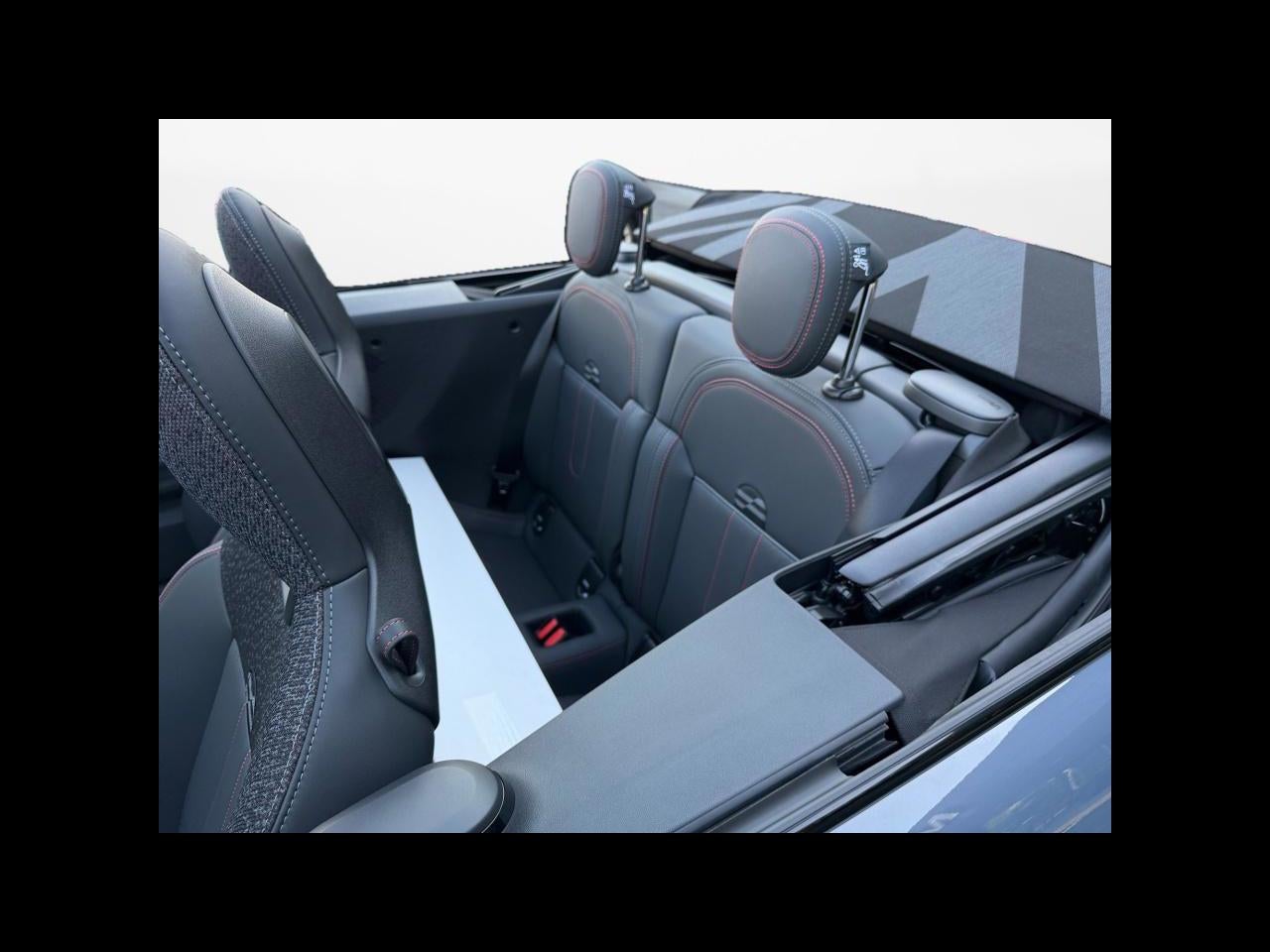 2026 MINI CONVERTIBLE ICONIC