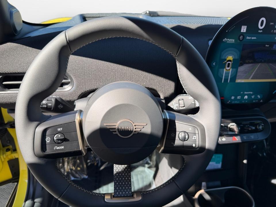 2027 MINI 4 DOOR SIGNATURE PLUS