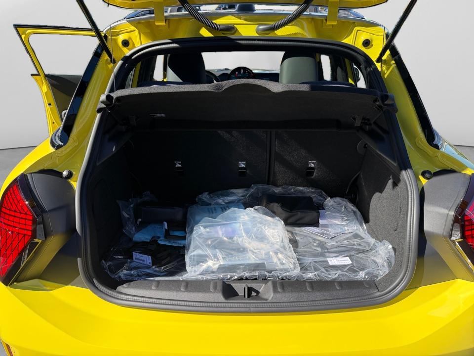 2027 MINI 4 DOOR SIGNATURE PLUS
