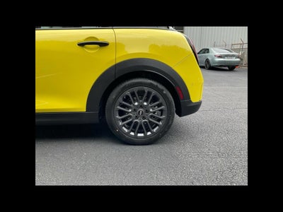 2026 MINI 4 DOOR SIGNATURE PLUS