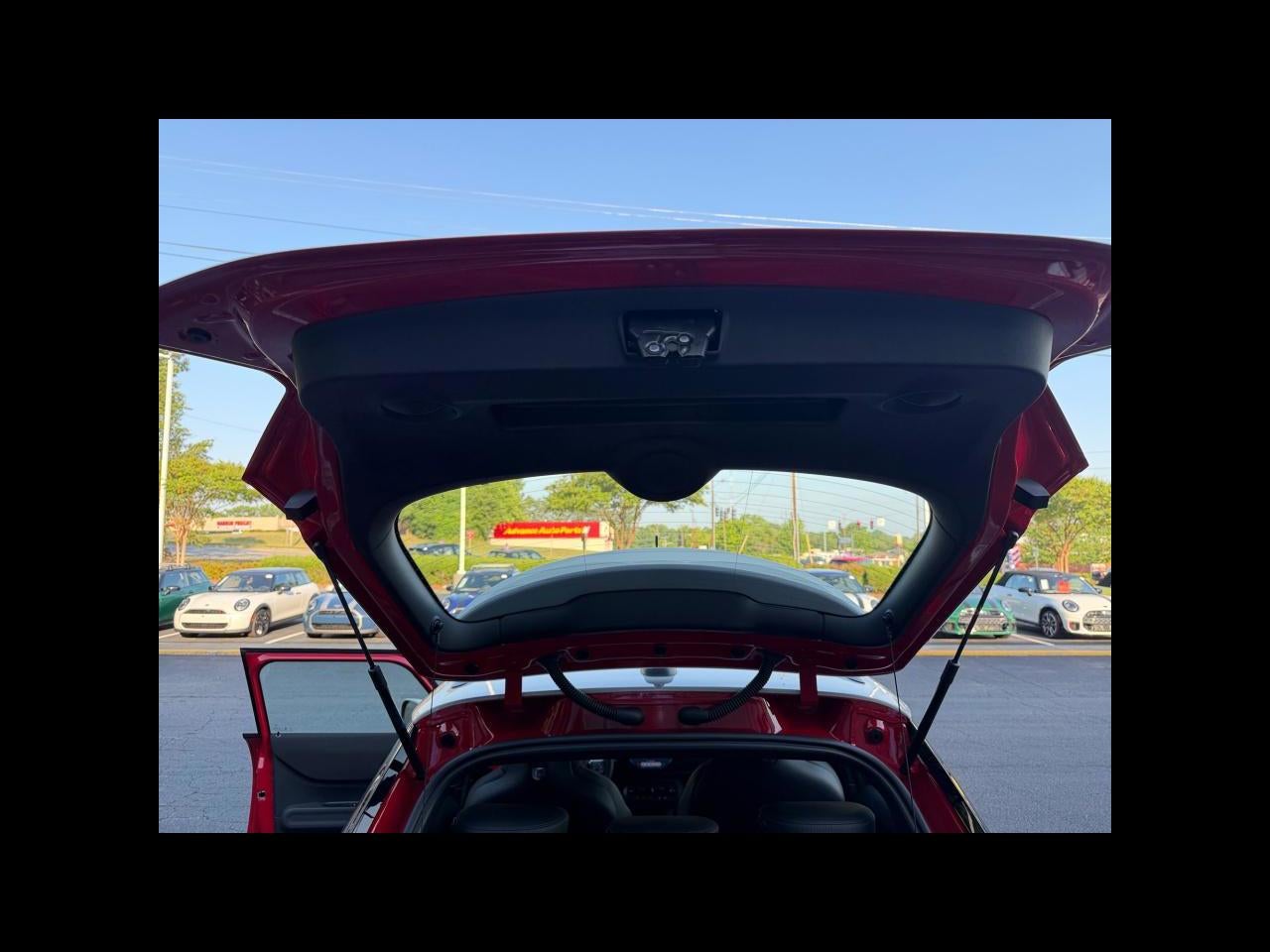 2026 MINI 4 DOOR ICONIC