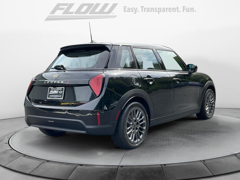 2026 MINI 4 Door Cooper S