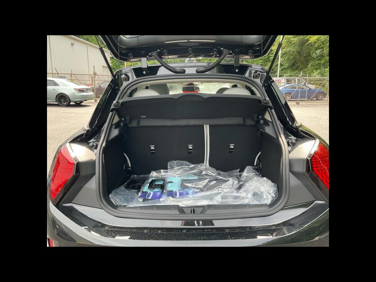2026 MINI 4 DOOR SIGNATURE PLUS