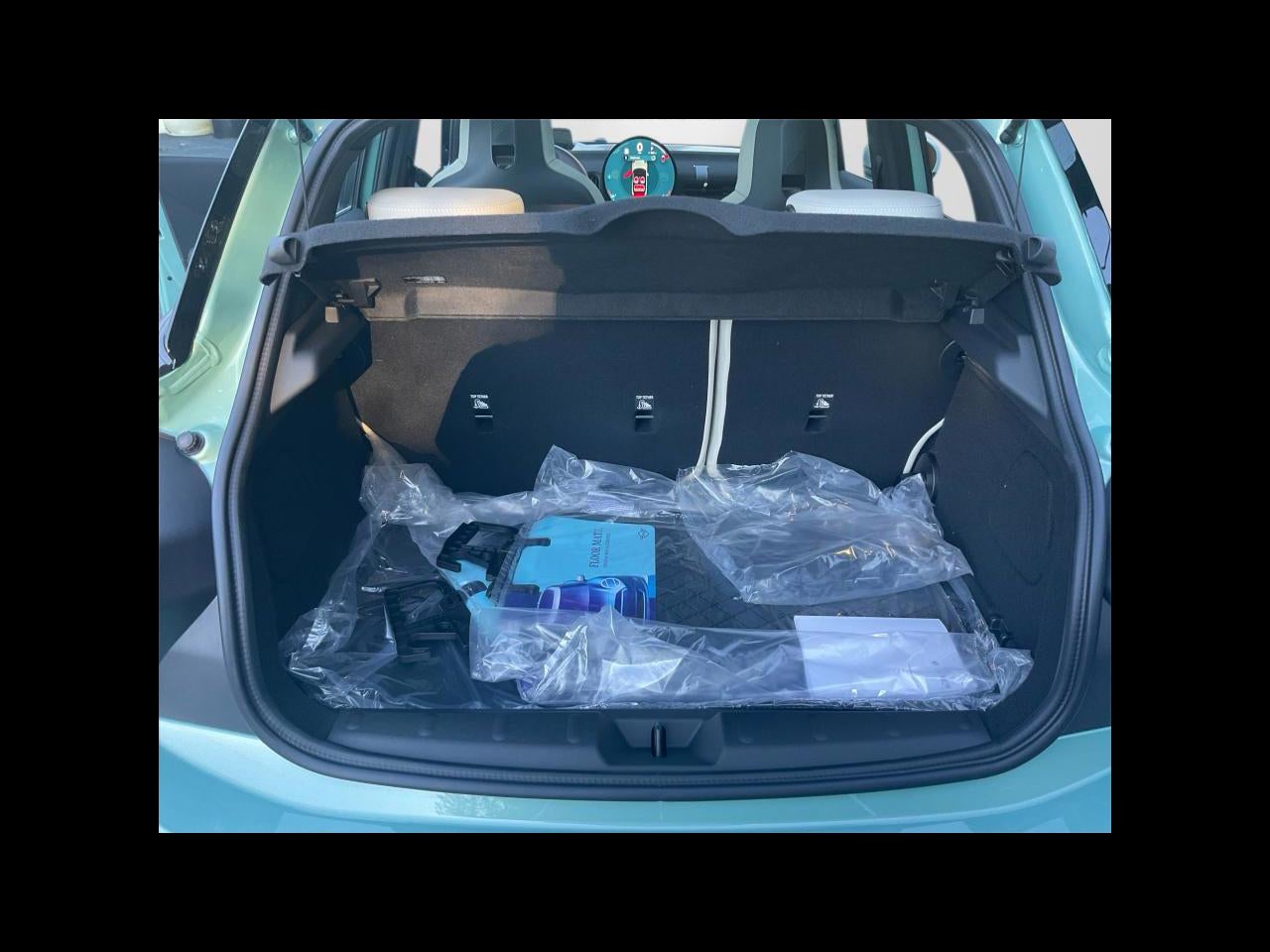 2027 MINI 4 DOOR ICONIC