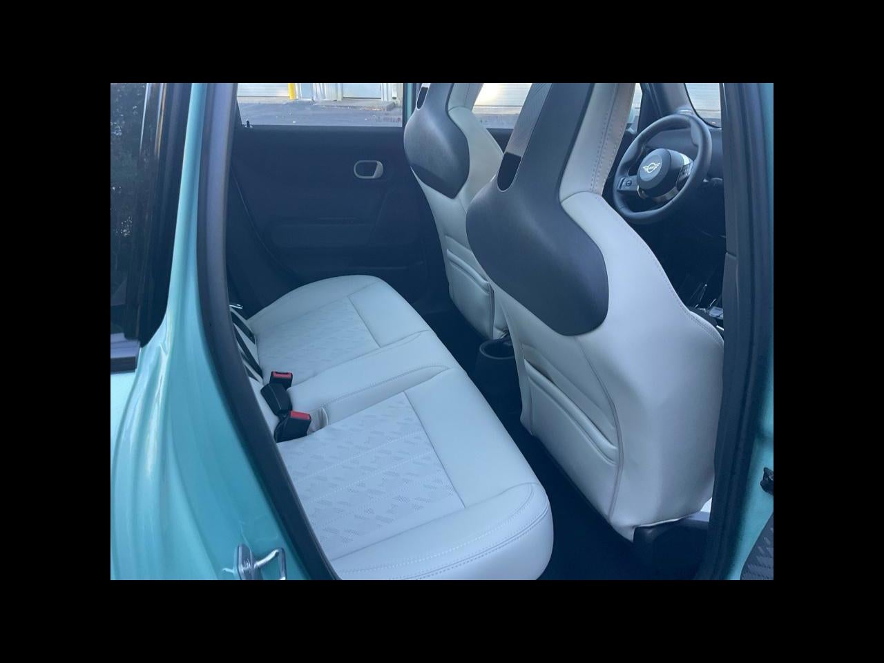 2027 MINI 4 DOOR ICONIC