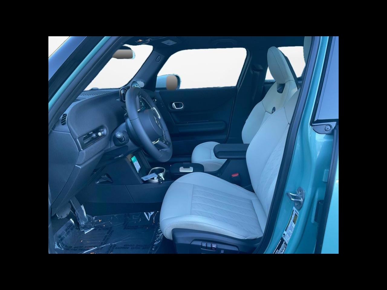 2027 MINI 4 DOOR ICONIC