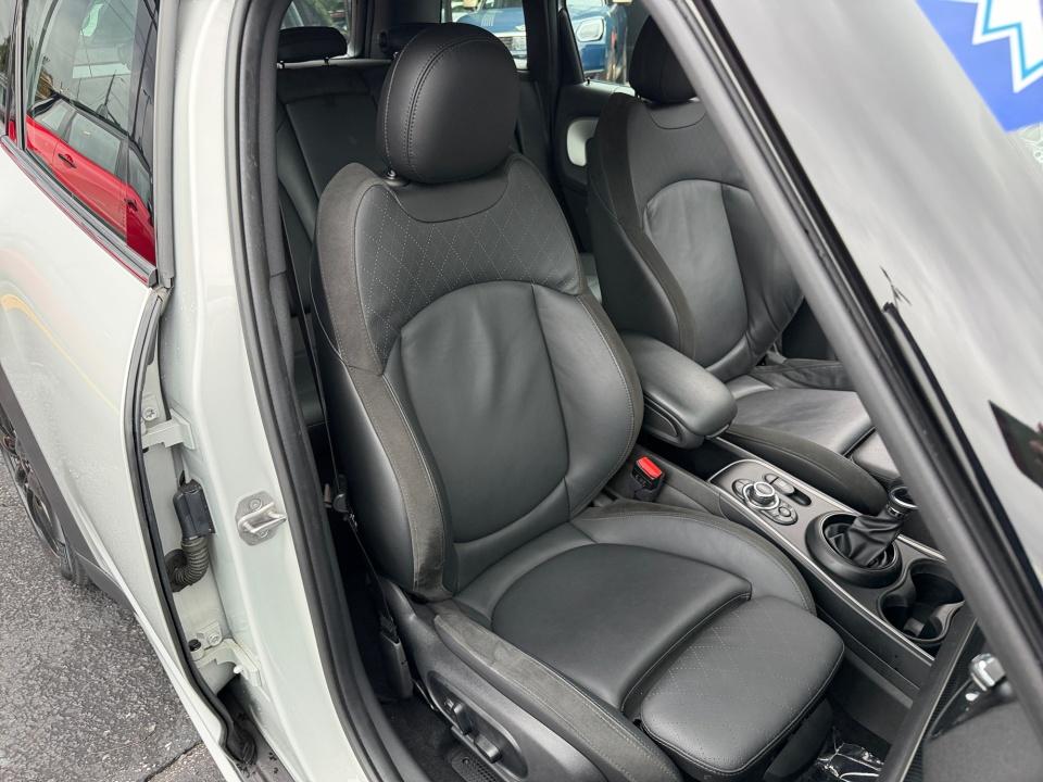 2022 MINI COUNTRYMAN Cooper SE