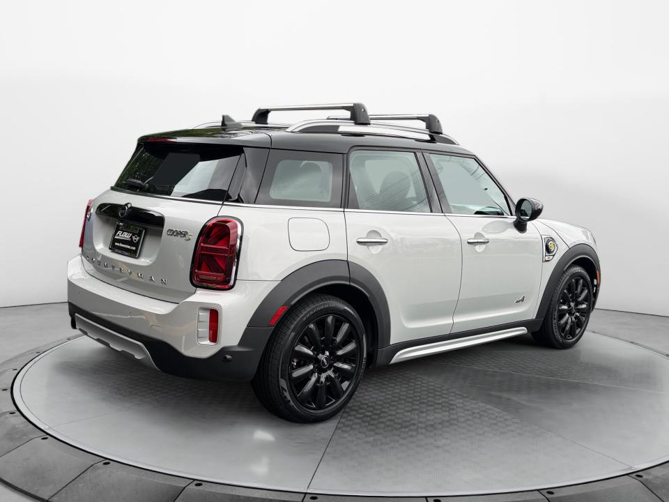 2022 MINI COUNTRYMAN Cooper SE