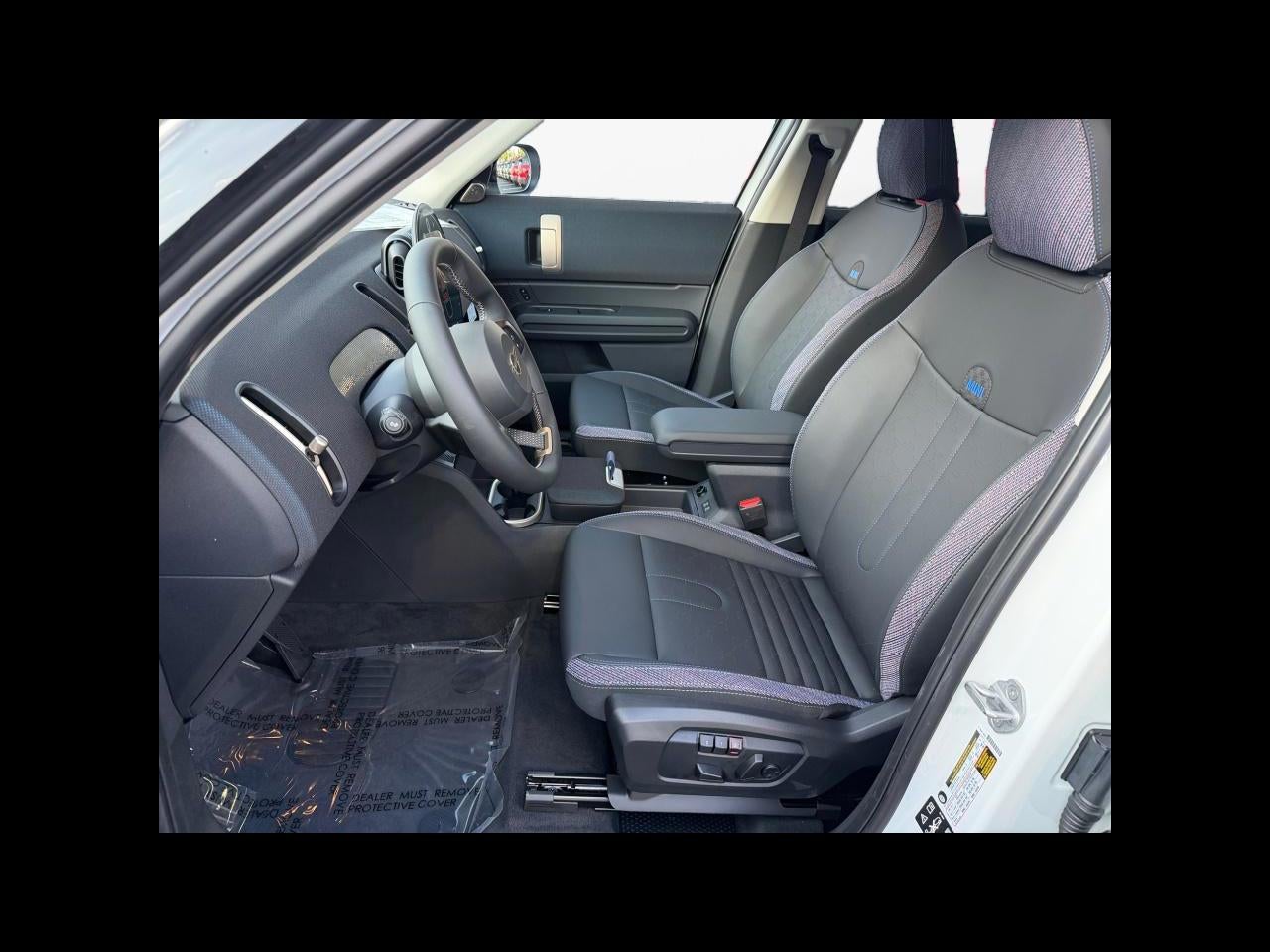 2027 MINI COUNTRYMAN SIGNATURE PLUS