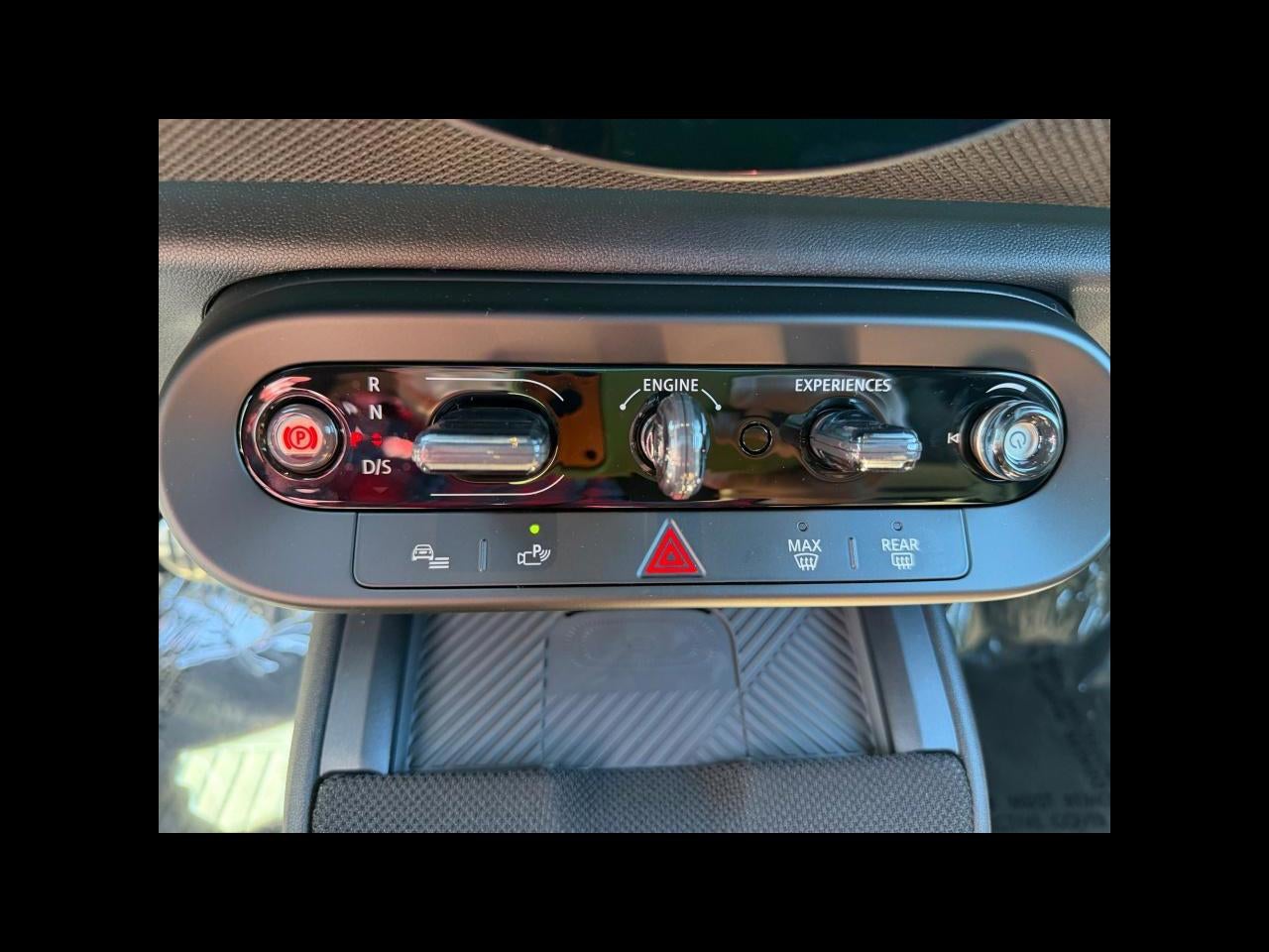 2027 MINI COUNTRYMAN ICONIC