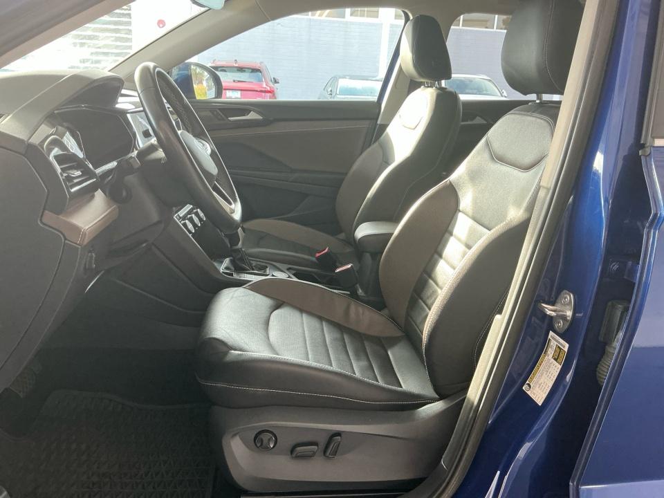2023 Volkswagen Taos SEL