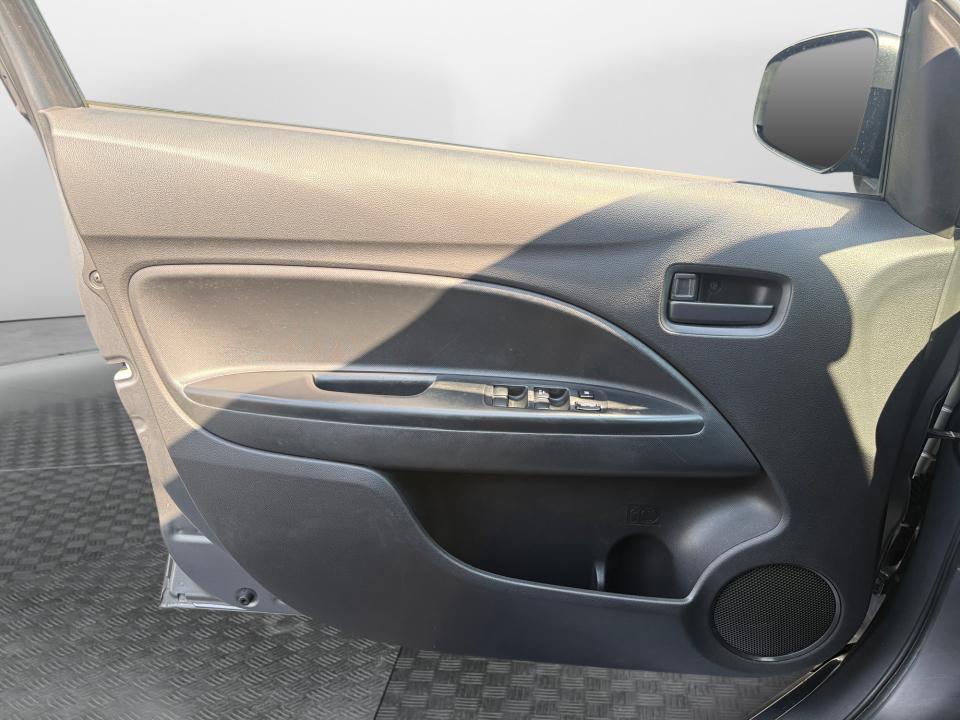 2022 Mitsubishi Mirage G4 ES