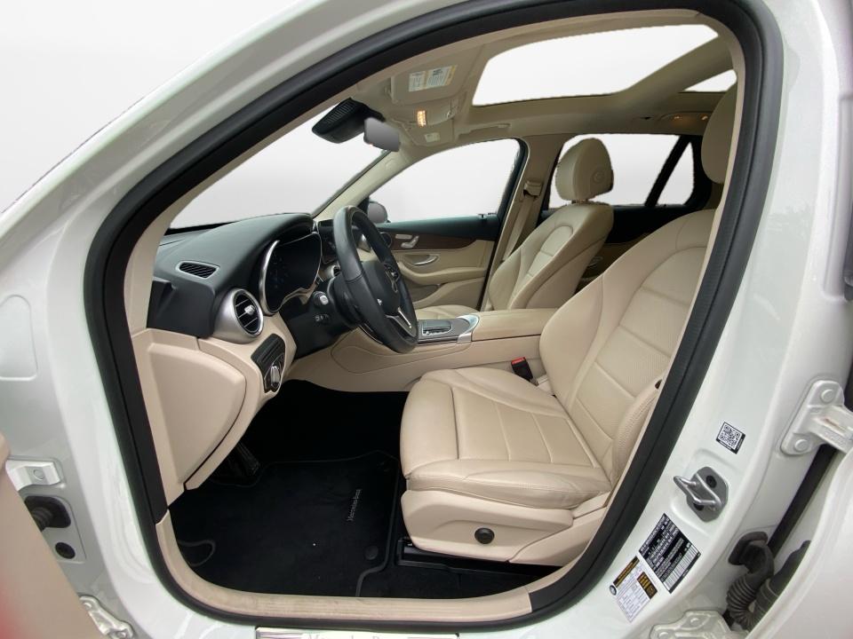 2022 Mercedes-Benz GLC 300 GLC 300