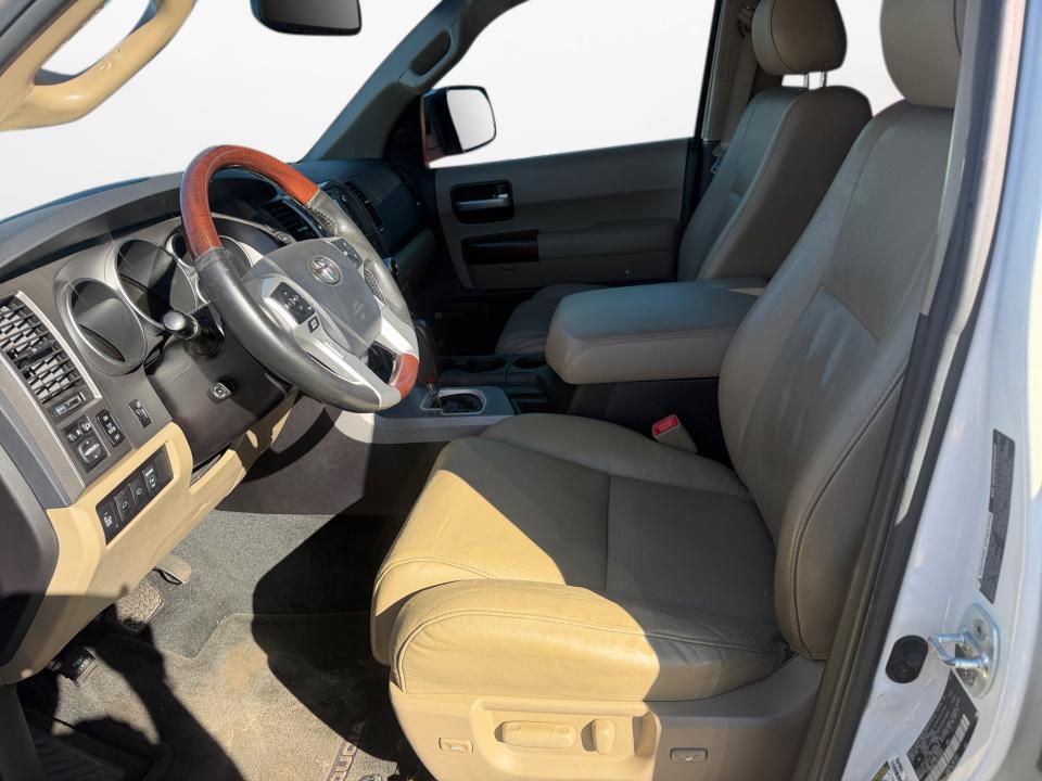 2016 Toyota Sequoia Platinum