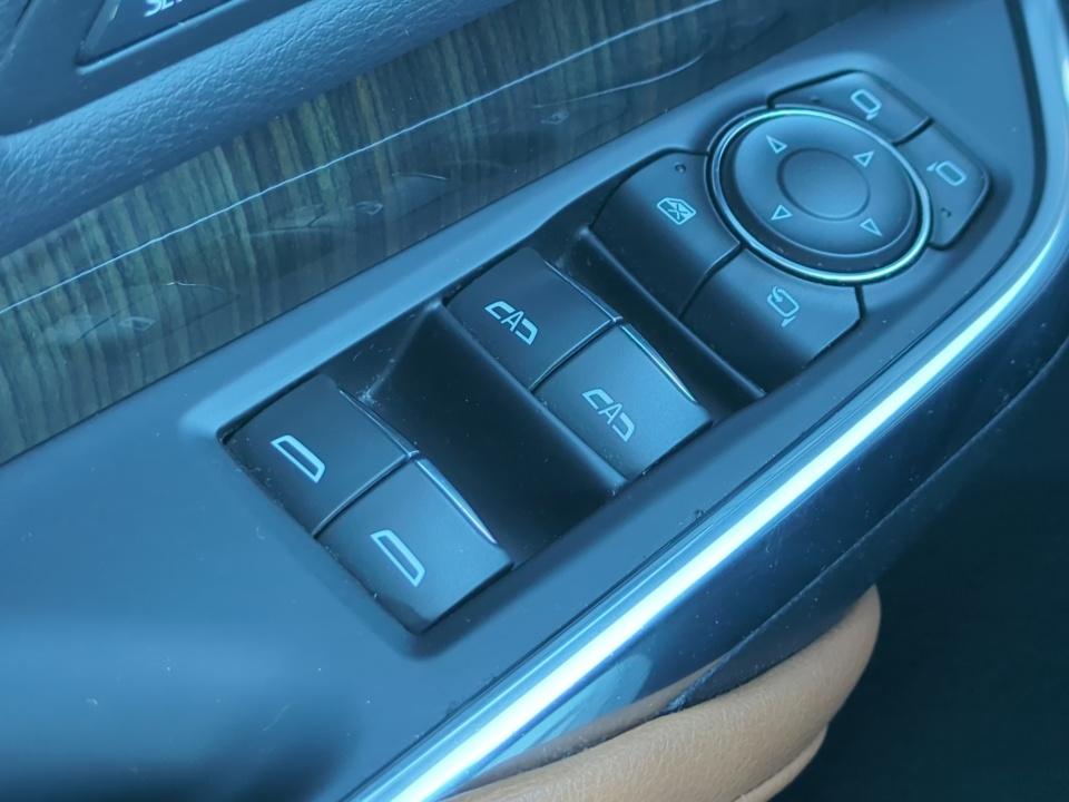 2019 Cadillac XT4 FWD Premium Luxury