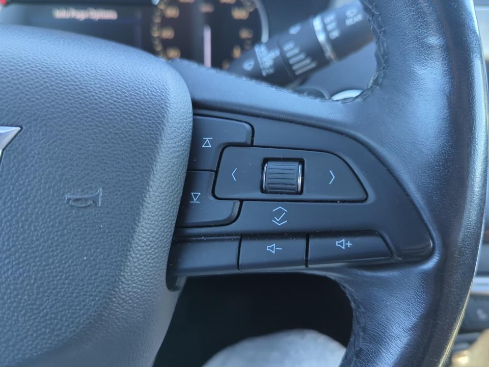 2019 Cadillac XT4 FWD Premium Luxury