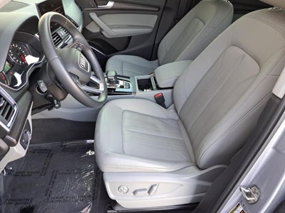 2022 Audi Q5 S line Premium