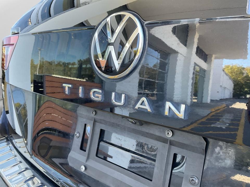 2022 Volkswagen Tiguan SEL R-Line