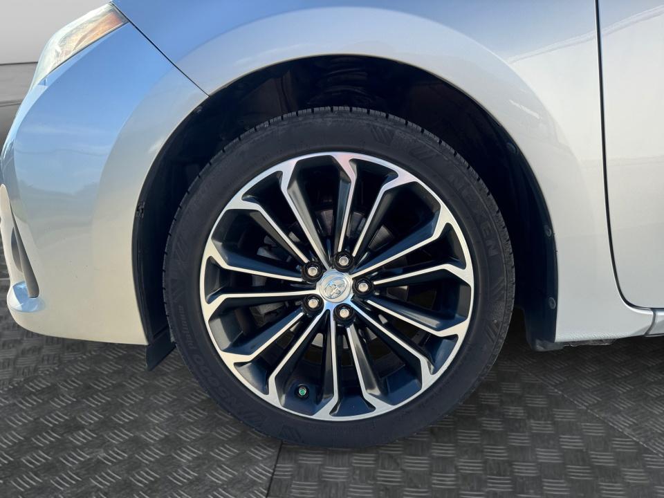 2016 Toyota Corolla S Plus