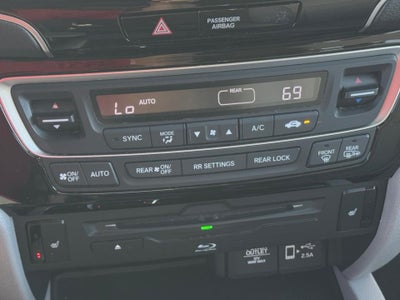 2019 Honda Pilot Touring 7-Passenger