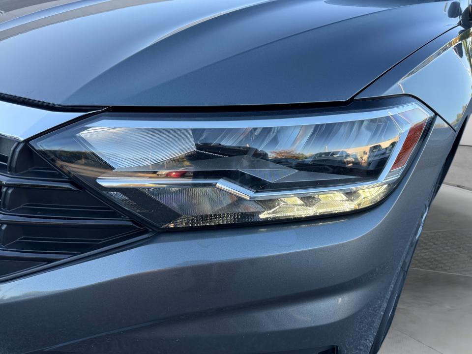 2019 Volkswagen Jetta R-Line